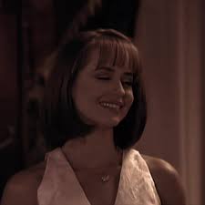 Paulina Protegiendo a Carlos Daniel en La Usurpadora