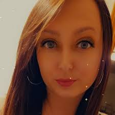 2026 is the year of being the snack 🤤 They say sharing is caring.. but  it's always elite to be the one providing the goods 😏 Especially when our  Serving Scents Hair