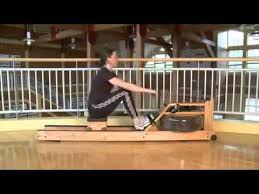 Kürek çekmek diğer bir çok aerobik egzersize göre belirgin avantajları olan bir egzersizdir ve spor salonunuzda kürek cihazı mevcut ise mutlaka kullanmanızı. Waterrower Classic S4 Rowing Machine Rower Youtube Flv Youtube