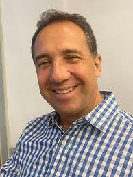 Palestra sobre IA promovida pela AbavRJ em parceria com Sebrae para  capacitação dos agentes de viagens