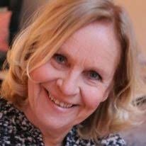 I dag gratulerar #Sverigeförfattarna medlemmen Eva Jacobson på  födelsedagen. Hon är inte bara en duktig författare, utan även diplomerad  lektör och en omtyckt vän. Grattis Eva!