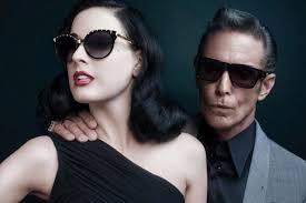Based in lake forest, california, oakley is a popular brand of sports gear and lifestyle accessories. The Best American Eyewear Brands Top Products Blog Favrspecs Com