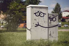 131 Funny Vandalism Examples That Are The Perfect Proof Street Vandalism Can Be Art Too Amazing Street Art Street Art Utopia Best Street Art