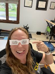 Does anyone know of an optician or healthcare service that does home visits  for the elderly? My dad is quite frail and couldn't cope with a full sight  test at an opticians.