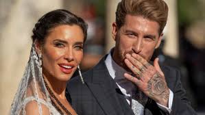 Los compañeros de pilar rubio del programa de televisión el hormiguero. Sergio Ramos Pilar Rubio Y La Gran Boda Que Le Costo Millones A Amazon
