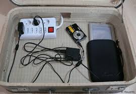 Nicht alle geräte im wohnzimmer lassen sich kabellos ansteuern. 10 Originelle Hacks Um Kabel Zu Verstecken Wohnen Hausxxl Wohnen Hausxxl