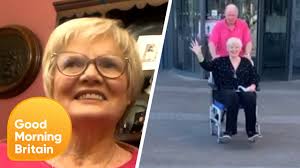 'Walking Miracle' COVID-19 Survivor Was Only Given a 20% Chance of Living