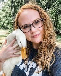 Aimee Webber's Instagram, Twitter & Facebook