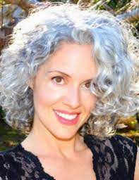 Older Women Over 60 On Short Cotes De Cabello Corto Pelo Con Canas Pelo Corto Canas