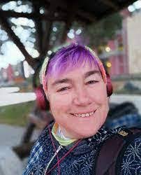 Annette Eising's Instagram, Twitter & Facebook