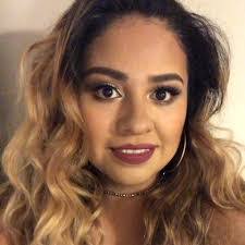 Josefina Prado's Instagram, Twitter & Facebook