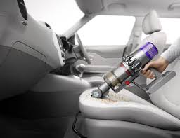 Untuk membersihkan kotoran habuk dalam kenderaan kereta anda, anda tidak memerlukan pam vakum yang besar besar. Harga Vacuum Dyson V11 Vakum Cleaner Tanpa Wayar Terbaik