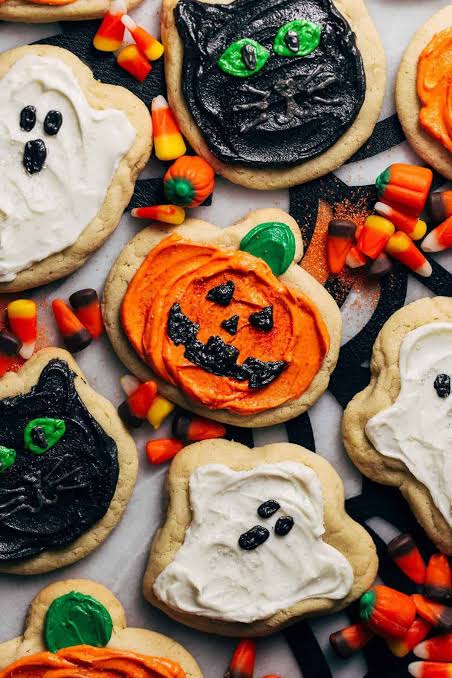 Frosted Halloween Sugar Cookies