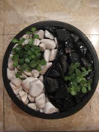 Feng Shui Concepto Natura Diseno De Jardines De Mesa Personalizados En Base A Astrologia China Y Feng Shui Monica Ko Room Feng Shui Feng Shui Mini Zen Garden