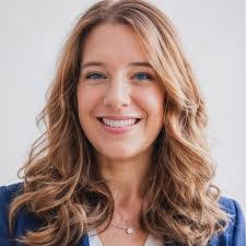 Courtney Pelle's Instagram, Twitter & Facebook