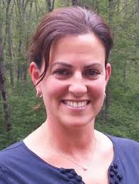 Michelle Theriault's Instagram, Twitter & Facebook