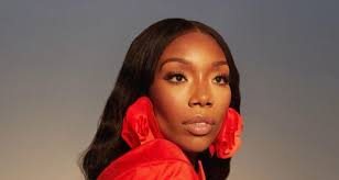 Brandy Readies Christmas Album