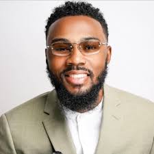 Give her ALL the flowers! 💐 March 17, 2023: JaShayra H. joined the team…