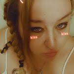 Ashley Klett's Instagram, Twitter & Facebook