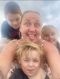 Looking for my biological sister Sarah Jane Byron 24 September 85 adopted  to family in Milton Keynes area Isla adopted name....she moved there  89/90...six months to 9/mths...born in Watford general hospital...I'm her