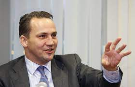 Maybe you would like to learn more about one of these? Prezydent Sikorski Armata Na Uwiezi Polityka Pl