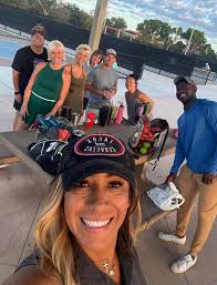 Sunrise pickleball this morning!!! A little round robin tourney to start  the holiday!