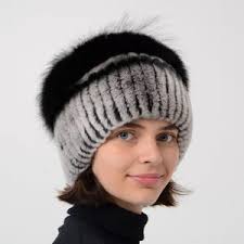 Rode REX RABBIT-muts en sjaal met rozetten, één maat 21-23 inch met  stretch, gecertificeerd vintage bont