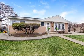 michael manor, glenview, il 60025