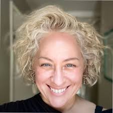 ⛵ Left safe harbor and did my first podcast in which I tell the story of  how I transitioned into coaching. Thank you Joseph Anew and Max Raphael and  the Third Wave