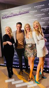 Maybe you would like to learn more about one of these? Faih Skorda H Diplh Emfanish Se Ena Brady Me Dyo Diaforetika Foremata To10 Gr