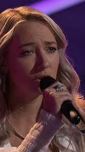 Name a better brother/sister duo… I'll wait. 🤔🎶 (@amberehainesphotography  you KILLLEDDD IT with our pics ❤️) . #music #christianmusic #countrymusic  #guitar #brothersisterduo #photography #musician #singer