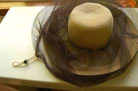 Frugal Beekeeping Bee Veil Tutorial Bee Keeping Bee Keeper Hat Bee Boxes