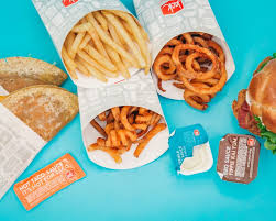 How many calories are in jack in the box's bacon ultimate cheeseburger? Jack In The Box Supreme Croissant Sauce