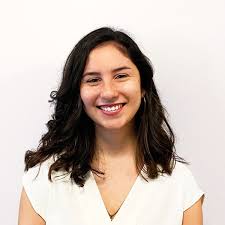 Natalia Canas's Instagram, Twitter & Facebook