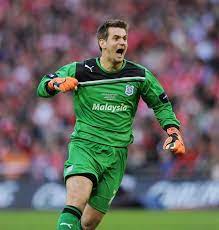 Born on april 15th, 1986 in chester, england. Former Manchester United And Cardiff City Goalkeeper Tom Heaton To Join Watford Watford Observer