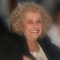 Millie Albright's Instagram, Twitter & Facebook