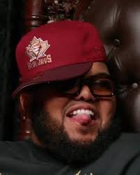 Nothing but love and peace this summer…Let God move your feet 🖤