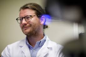 Young, brilliant and broke: Push to fund young biomedical scientists