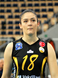 Zehra Güneş — Wikipédia