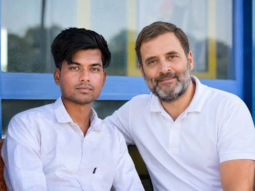 Happy friendship day to RaGa and Soros 💅👥 #friendshipday #friendshipgoals  #rahulgandhi #georgesoros