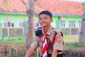 Sel oqizib ketishi oqibatida jiddiy zarar yetgan lacetti. Pin Oleh Selvi Ana Di Pin Di 2021 Pramuka Smp Foto Teman