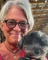 Connie Albright's Instagram, Twitter & Facebook