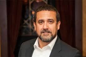 أكرم توفيق، لاعب الفريق الأول لكرة القدم بالنادي الأهلي، أعرب عن سعادته بالفوز الذي حققه الفريق على الترجي التونسي وحسم التأهل إلى نهائي دوري أبطال إفريقيا، بالفوز بأربعة أهداف دون رد بمجموع لقاءي الذهاب والعودة. Ù†Ø§Ø¯Ø± Ø´ÙˆÙ‚ÙŠ Ø£ÙƒØ±Ù… ØªÙˆÙÙŠÙ‚ ÙˆØ£Ø­Ù…Ø¯ ÙŠØ§Ø³Ø± Ø±ÙŠØ§Ù† Ù‚Ø±ÙŠØ¨Ø§Ù† Ù…Ù† Ø§Ù„Ø¹ÙˆØ¯Ø© Ù„Ù„Ø£Ù‡Ù„ÙŠ Ø§Ù„Ù…ØµØ±ÙŠ Ø§Ù„ÙŠÙˆÙ…