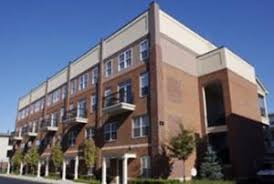 This apartment community was built in 2004 and has 3 stories with 277 units. Bridgestreet At Carson Street Commons In Pittsburgh Usa Lets Book Hotel