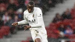Latest tottenham news including live scores, fixtures and results plus transfer updates and announcements. Tottenham Hotspur Kassiert Offenbar Korb Von Villarreal Verteidiger Pau Torres Stern De