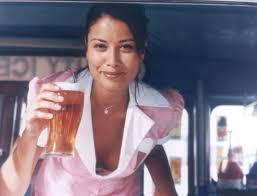 Melanie ann sykes (born 7 august 1970) is an english television and radio presenter, and model. Great Pottery Throw Down To Return On Channel 4 With Melanie Sykes As New Host Birmingham Live