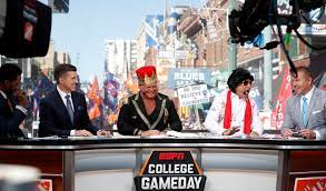 The Bear Picks Msu Rutgers On Espn S College Gameday