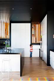 Nom D Une Jolie Maison Magique Qui Fait Croire A L Ete Berenice Big Jolie Maison Cuisines Design Maison