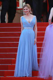 Kirsten Dunst In Schiaparelli Couture Celebrity Dresses Nice Dresses Red Carpet Dresses