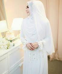 We did not find results for: 14 Inspirasi Gaun Pengantin Syar I Berwarna Putih Tampil Cantik Dengan Jilbab Lebar Kenapa Tidak